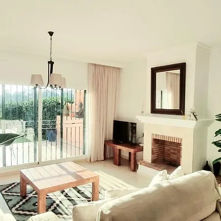 - Playa - En Park Con Terraza Y Jardin Privado Pb6 * Эстепона