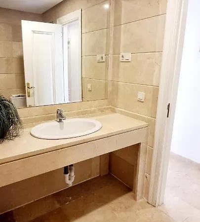 - Playa - En Park Con Terraza Y Jardin Privado Pb6 Эстепона
